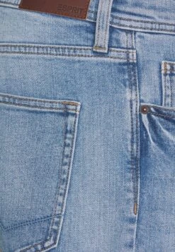 ESPRIT Slim Fit Jeans - Blue Light Wash -ESPRIT Winkel 05dd9fa5f40e46d7af4213cebd4fe46d