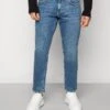ESPRIT Brushback - Straight Leg Jeans - Blue Medium Wash