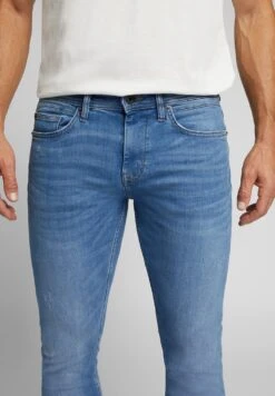 ESPRIT Slim Fit Jeans - Blue Light Washed 12 ESPRIT Slim Fit Jeans - Blue Light Washed -ESPRIT Winkel 200e5bf158e04d078a25157659eab573