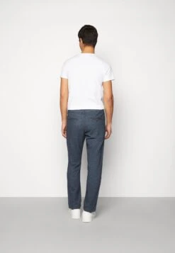 ESPRIT Sus F Brushed H - Chino - Navy -ESPRIT Winkel 28af95b564cb4738bdd3731802d43ceb