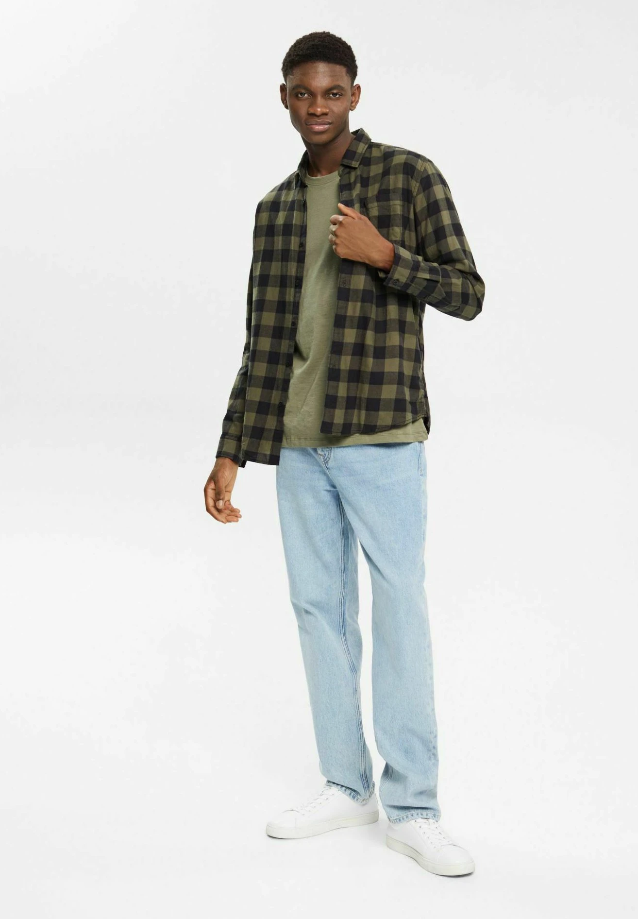 Edc By Esprit Regular Fit - Overhemd - Khaki Green 4 Edc By Esprit Regular Fit - Overhemd - Khaki Green - Afbeelding 4