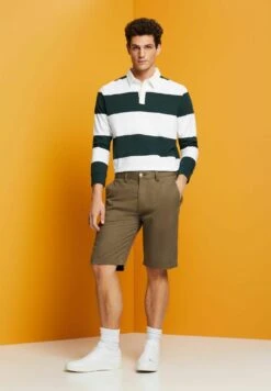 ESPRIT Im Stil - Shorts - Dusty Green -ESPRIT Winkel 31aee851868745c79dcb91d7c43fe991