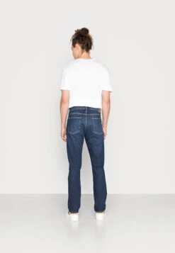 ESPRIT Dmax - Slim Fit Jeans - Blue Dark -ESPRIT Winkel 463c2689a49241c2a83a51dfbbee314d