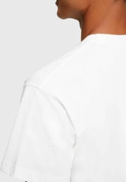 ESPRIT Yagi Archive Mit Grafik Logo - T-Shirt Basic - White 9 ESPRIT Yagi Archive Mit Grafik Logo - T-Shirt Basic - White -ESPRIT Winkel 5adb83cbb88942c88604d74ac0d900a4