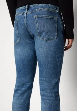 ESPRIT Brushback - Straight Leg Jeans - Blue Medium Wash -ESPRIT Winkel 6c859764d13d4a6fabba8f3e5f7aa6a4