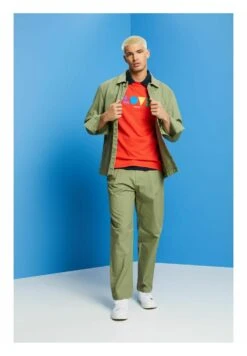 ESPRIT Mit Geometrischem Love-Print - T-Shirt Print - Orange Red 12 ESPRIT Mit Geometrischem Love-Print - T-Shirt Print - Orange Red -ESPRIT Winkel 7e3962fd38af4cf1854fd79442030eaf