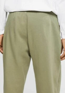 Edc By Esprit Mit Kordelzug - Trainingsbroek - Light Khaki 13 Edc By Esprit Mit Kordelzug - Trainingsbroek - Light Khaki -ESPRIT Winkel 9186e42a6eee4451b0e1cd6c024df96c
