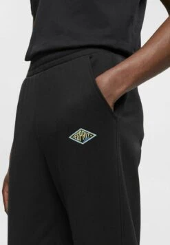 ESPRIT Jogging Mit Logoprint - Trainingsbroek - Black -ESPRIT Winkel 99b80eef5e434a7a952a9892d0929e8b