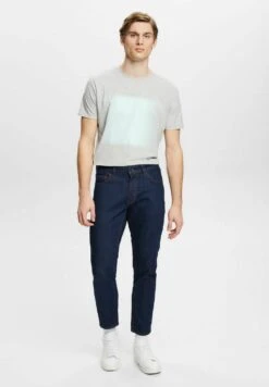 Edc By Esprit Mit Print - T-Shirt Print - Light Grey New 12 Edc By Esprit Mit Print - T-Shirt Print - Light Grey New -ESPRIT Winkel 9f3fff3c25c140a8ad22576da86db2ff