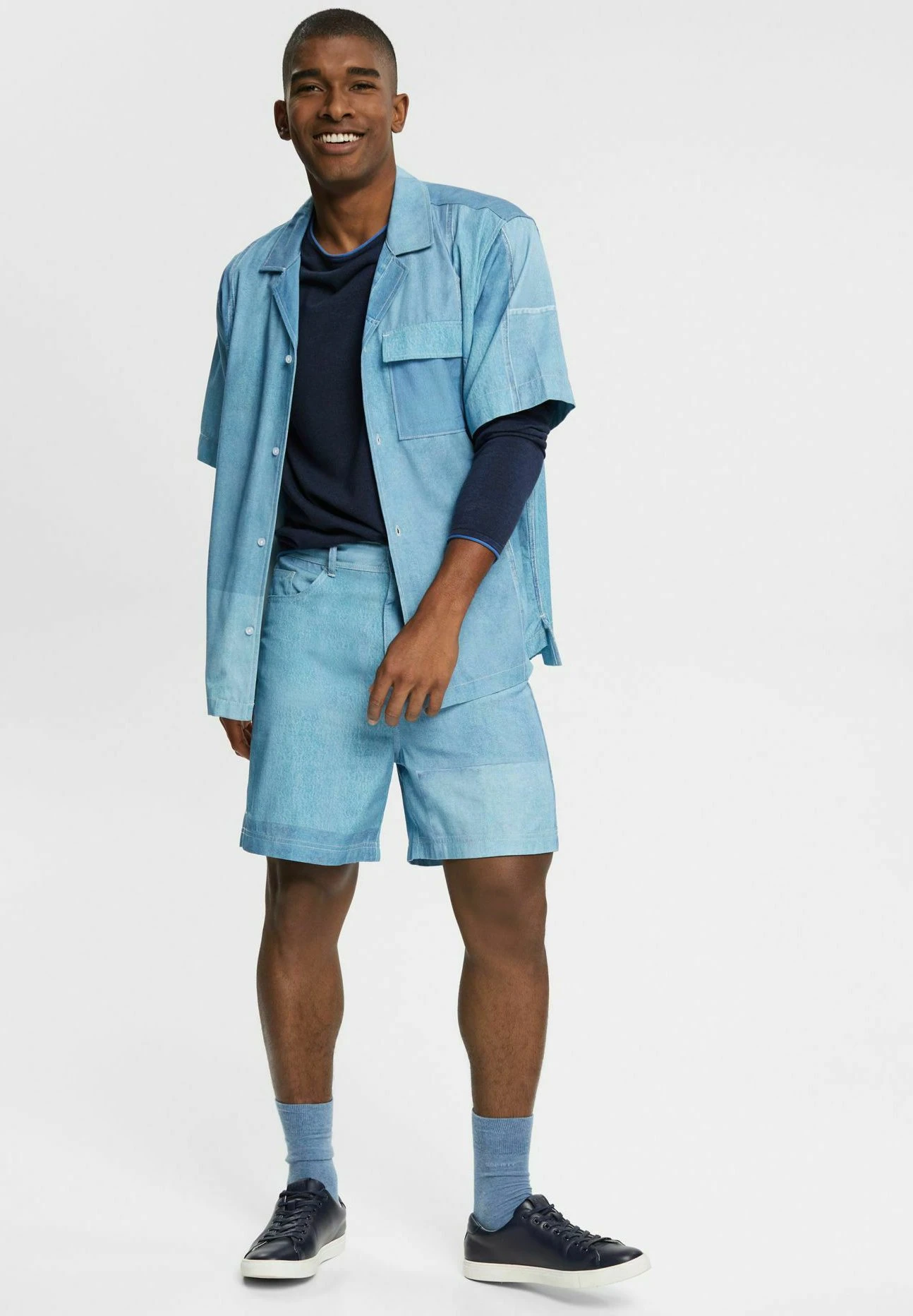 ESPRIT Mit Allover Print - Jeansshort - Blue Medium Wash 2 ESPRIT Mit Allover Print - Jeansshort - Blue Medium Wash - Afbeelding 2