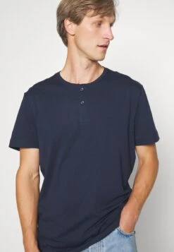 ESPRIT 2 Pack - T-Shirt Basic - Navy -ESPRIT Winkel bd84a47d74664568b98f660afb3f167d