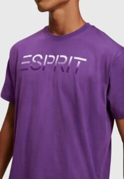 ESPRIT Mit Beflocktem Logo-Aufnäher - T-Shirt Print - Dark Purple -ESPRIT Winkel e38dea20b1e447819f50345f570fe96b