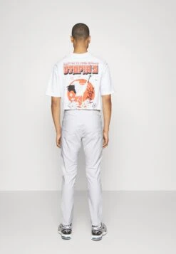 ESPRIT Slim Fit Jeans - White -ESPRIT Winkel f035afad4e034cc09041ac2976ddb94d