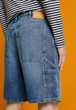 Edc By Esprit Locker - Jeansshort - Blue Medium Washed New -ESPRIT Winkel f334adbd6535457ebbb0b8732242ed57